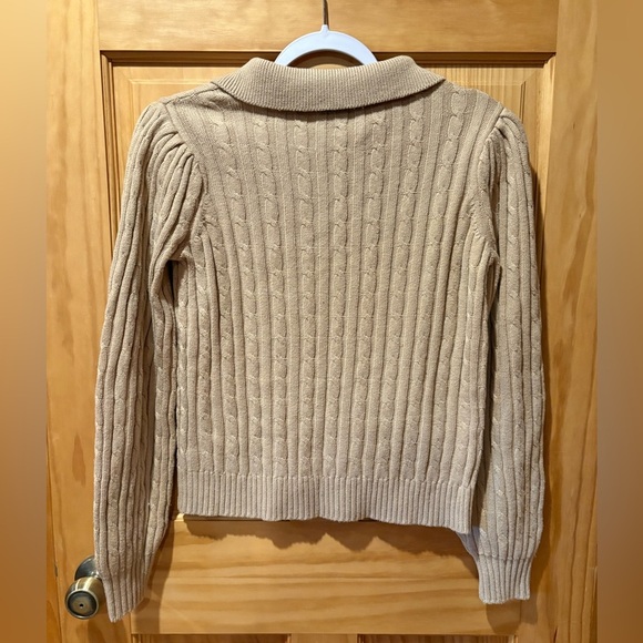 Chaps tan cable knit sweater with a collared, button-front design women’s M - Picture 2 of 9